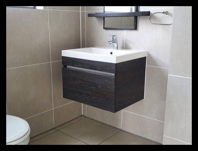 3 BEDROOM TOWNHOUSE FOR SALE IN MODDERFONTEIN